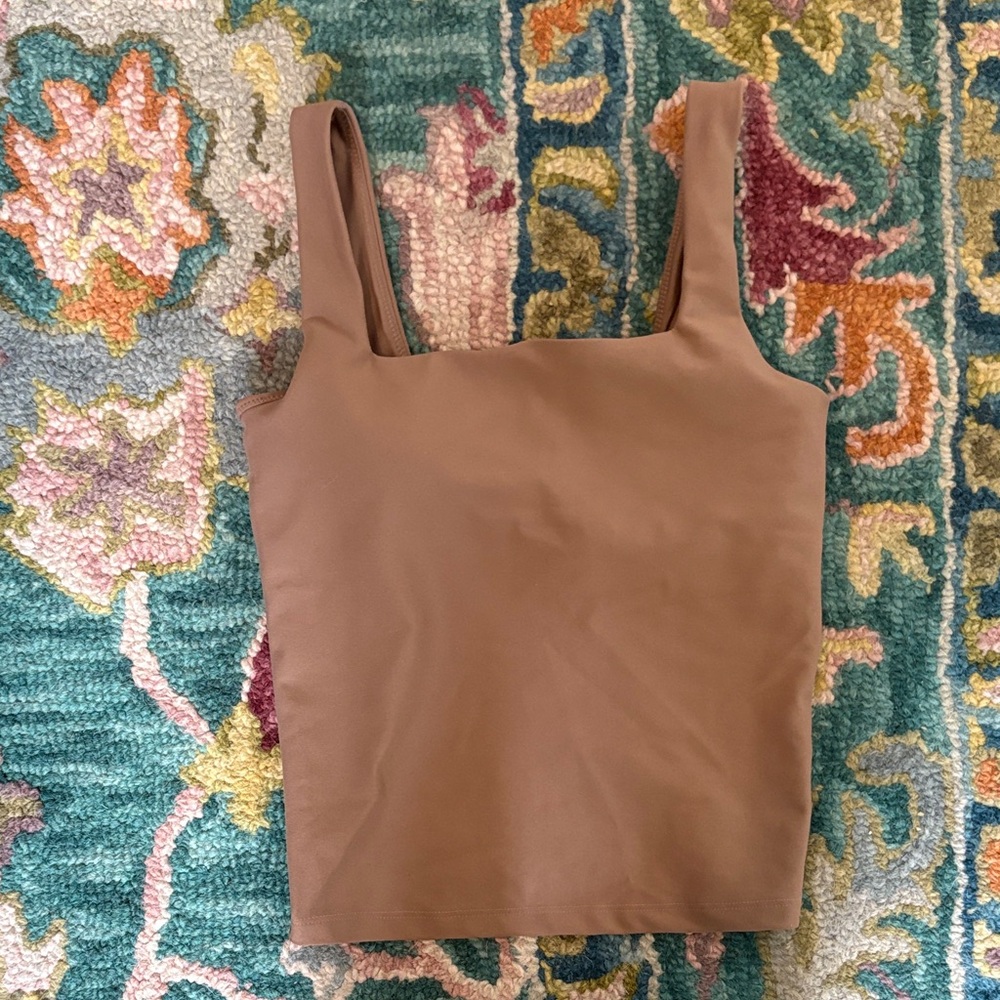 Chic Tan Women's Tank Top
